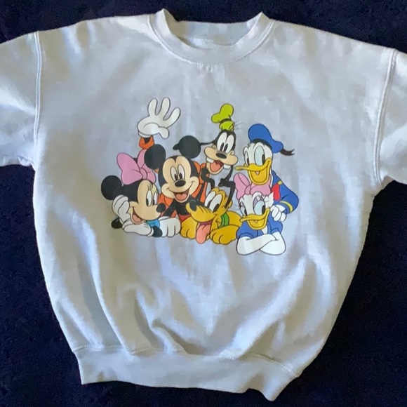 Disney kids crewneck size 5/6